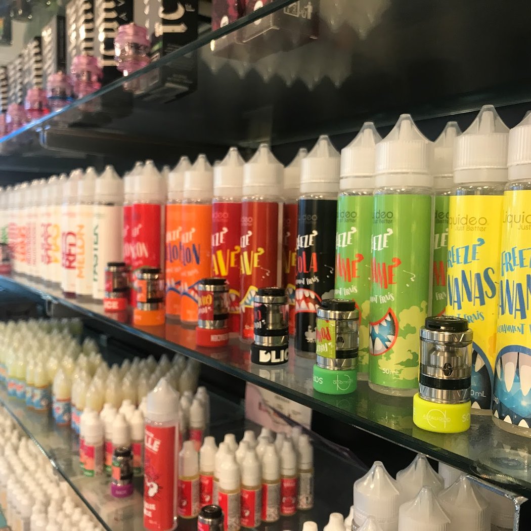 E=mcVape CBD, Cigarettes électroniques, e-liquides THIAIS VILLAGE 3